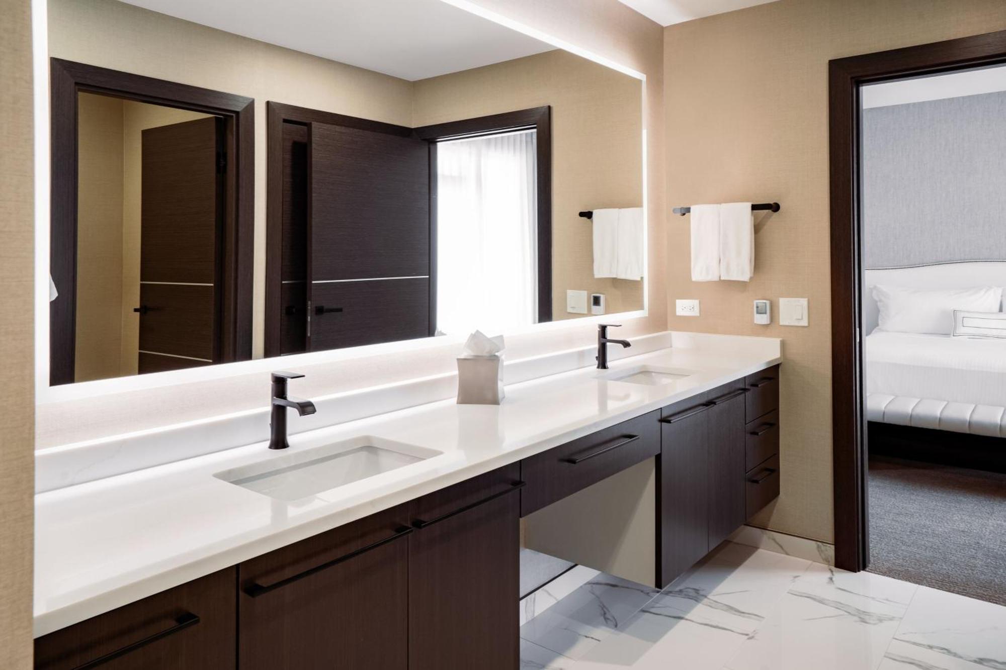 Springhill Suites By Marriott Chicago Chinatown Exteriér fotografie
