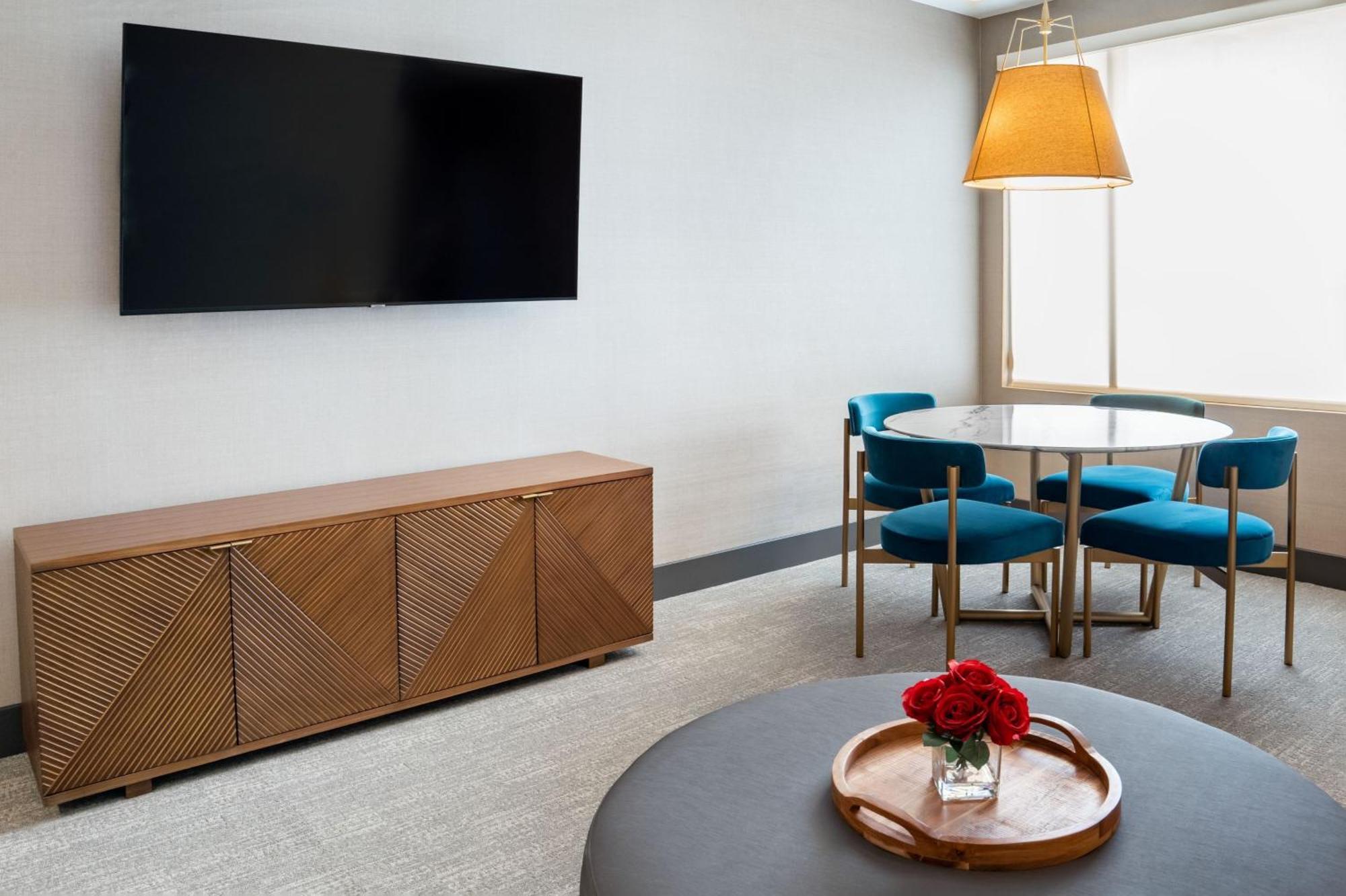 Springhill Suites By Marriott Chicago Chinatown Exteriér fotografie