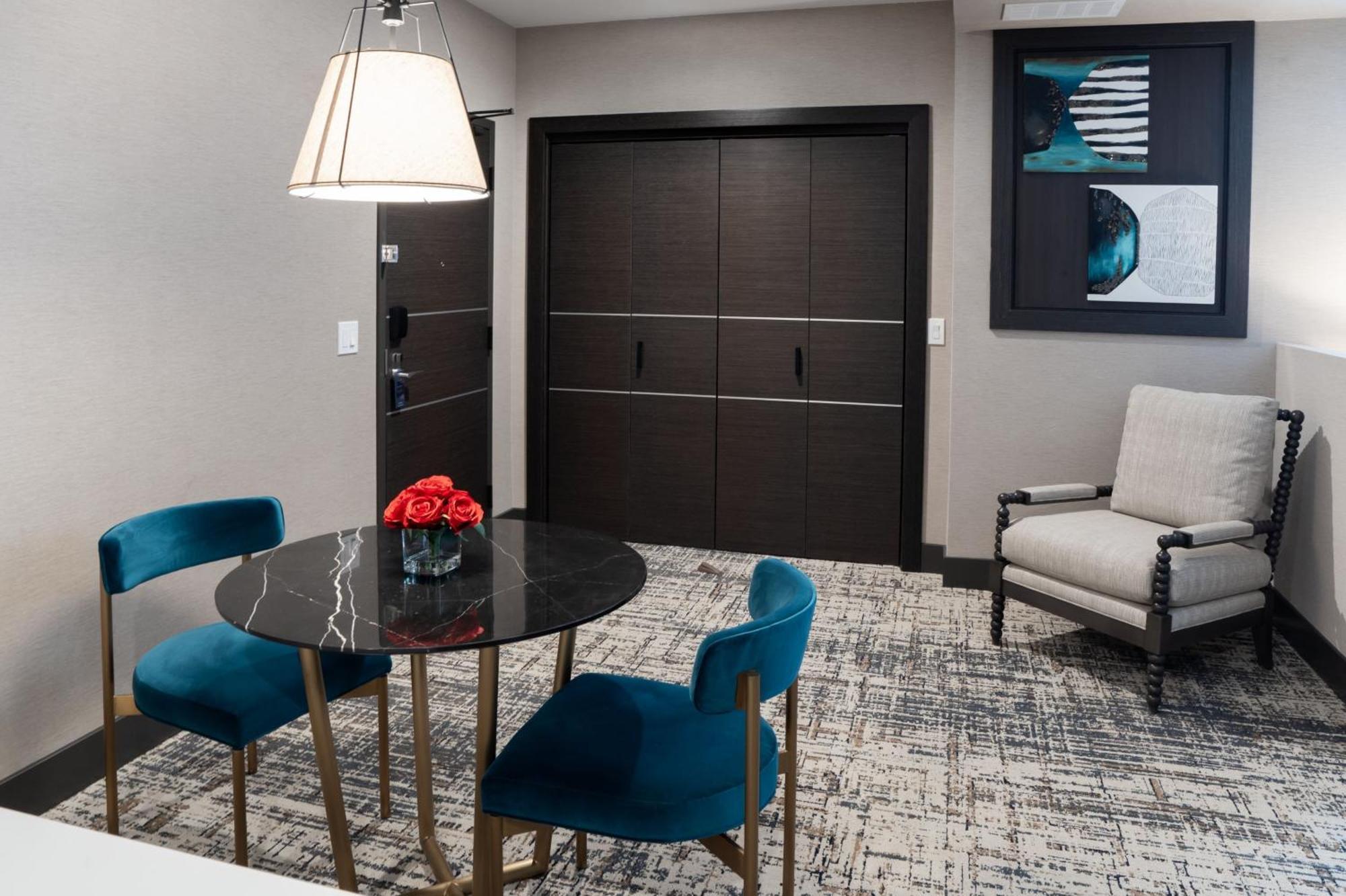 Springhill Suites By Marriott Chicago Chinatown Exteriér fotografie