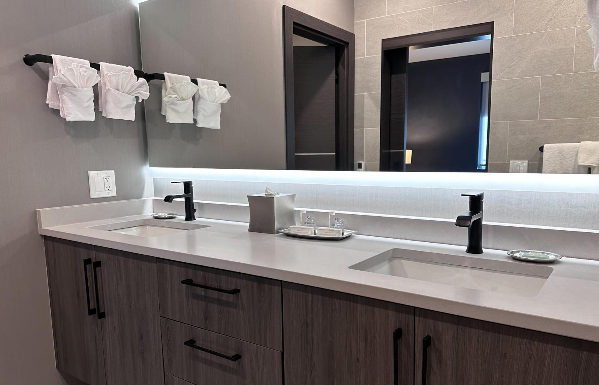 Springhill Suites By Marriott Chicago Chinatown Exteriér fotografie