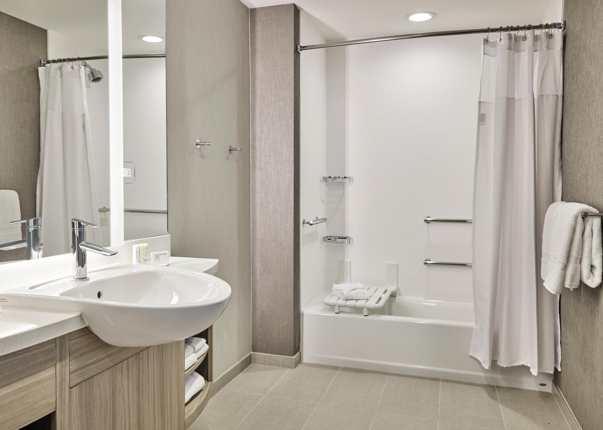 Springhill Suites By Marriott Chicago Chinatown Exteriér fotografie